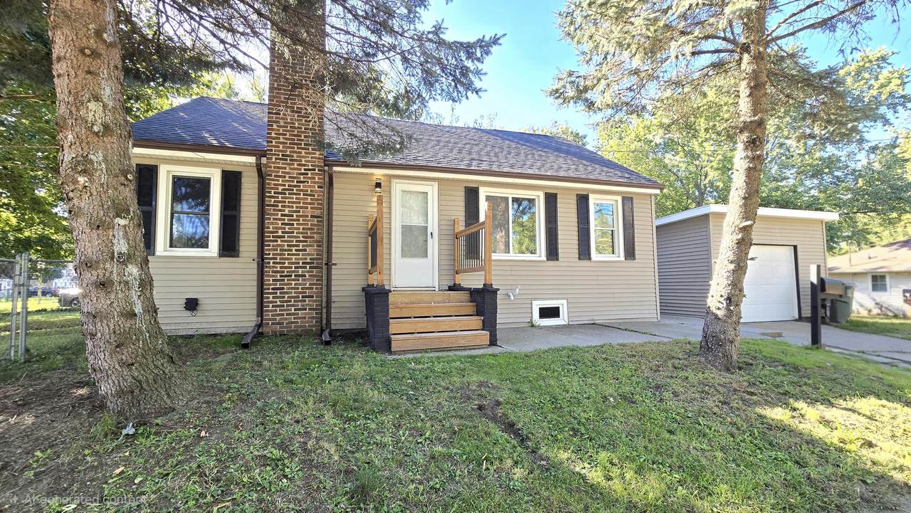 3242 Tenny Street - Photo 1