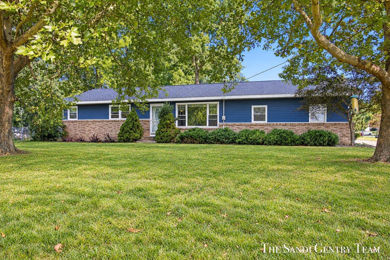 2391 Basswood Street - Photo 1