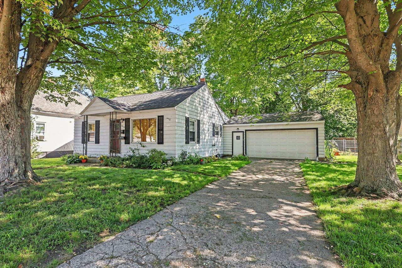 3310 Highland Street - Photo 1