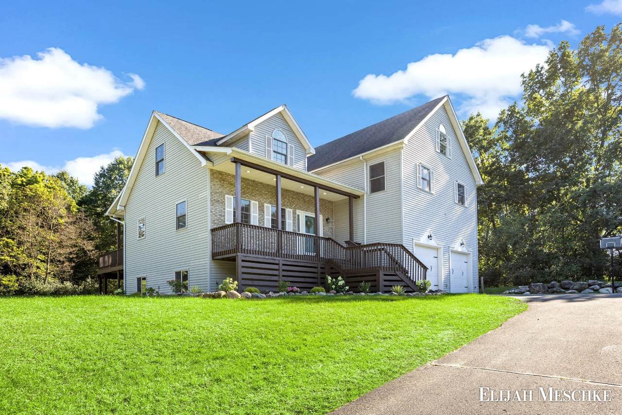 4176 Stony Avenue - Photo 1