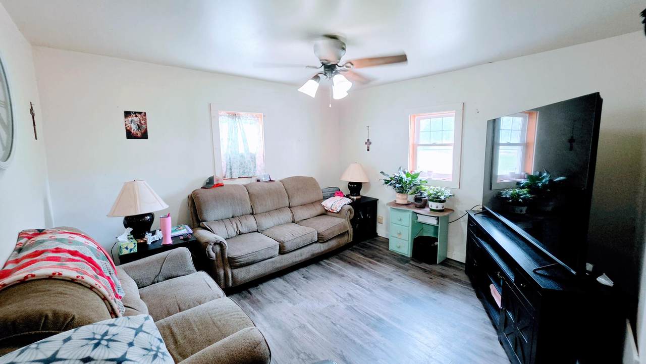 https://bt-photos.global.ssl.fastly.net/swmich/1280_boomver_1_26051444-2.jpg