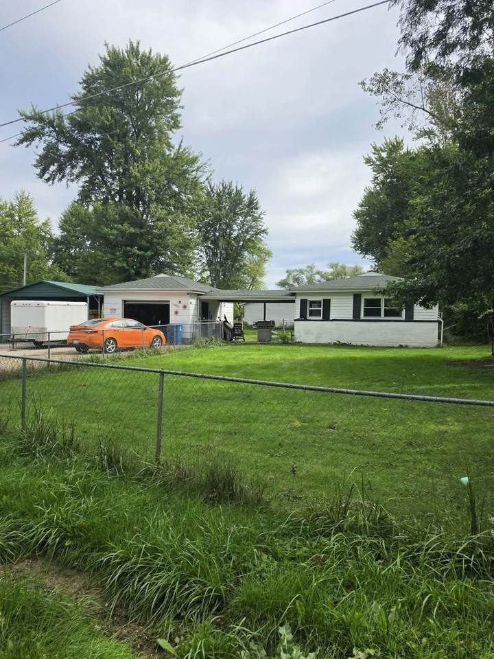 6023 Keigley Street - Photo 1