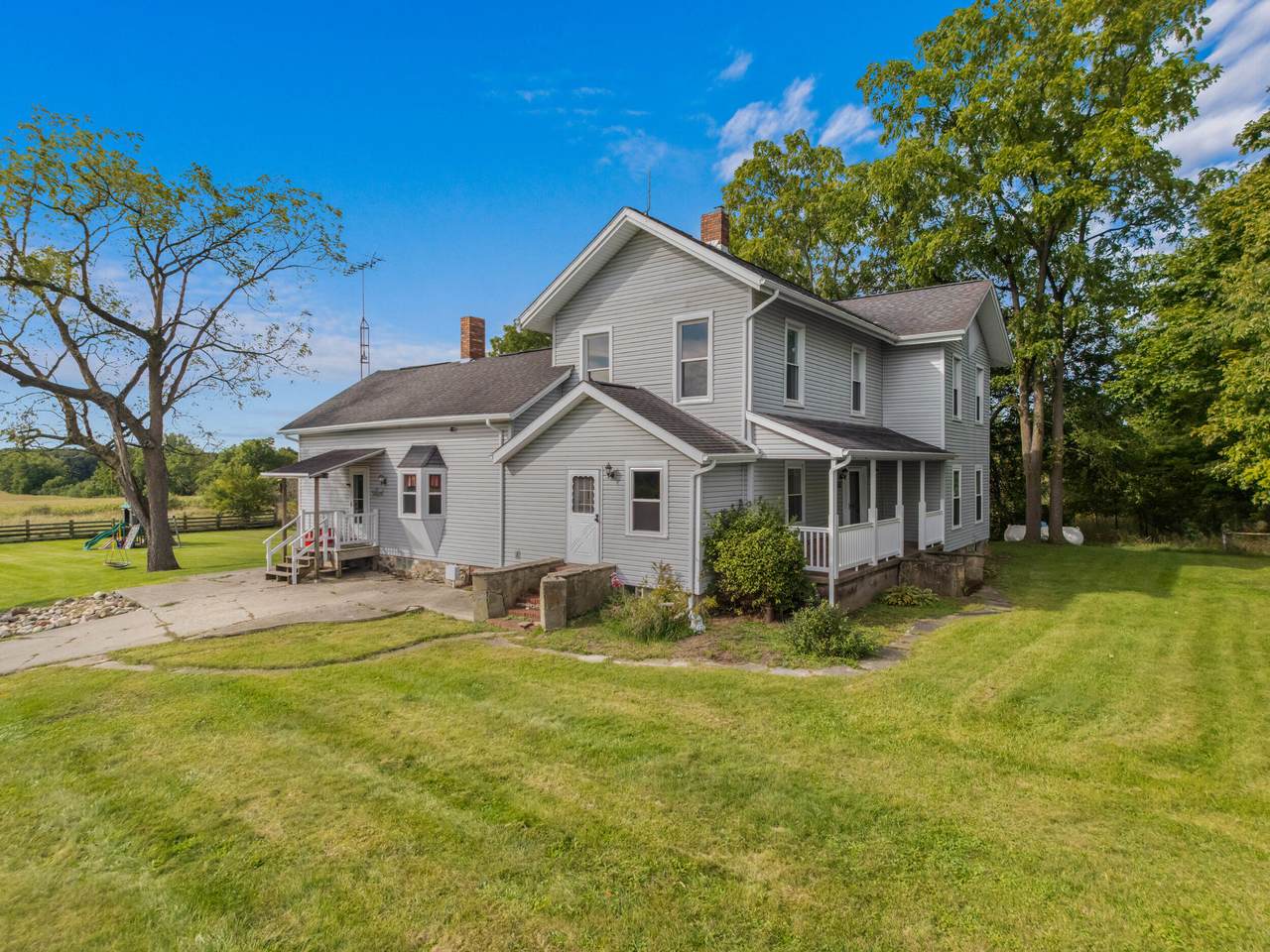 3771 Reading Road - Photo 1