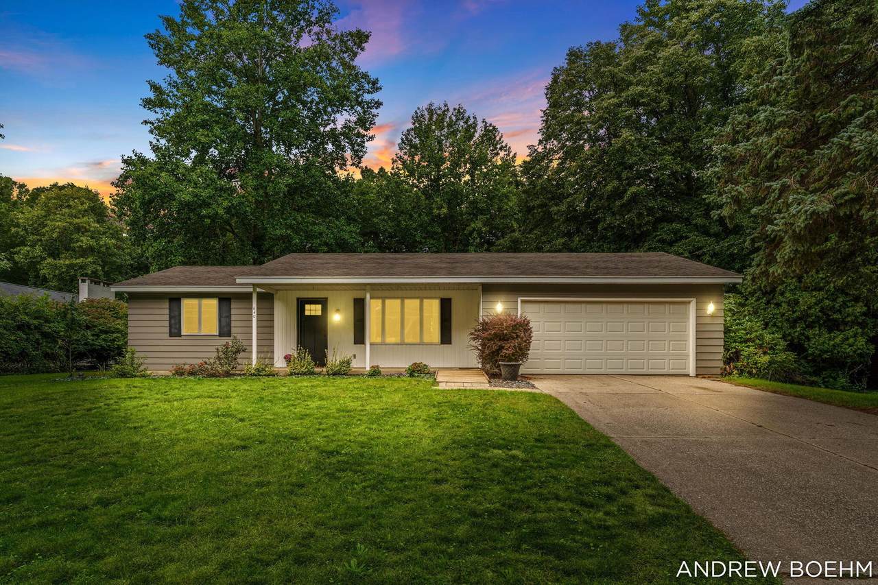 640 Old Orchard Road - Photo 1