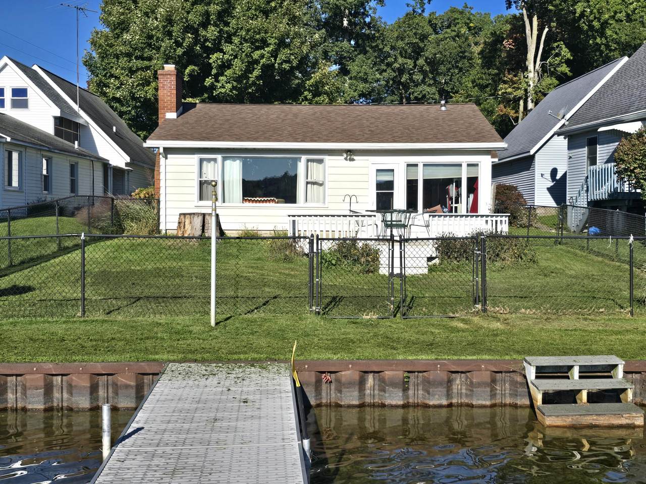 11825 Fair Lake Drive - Photo 1