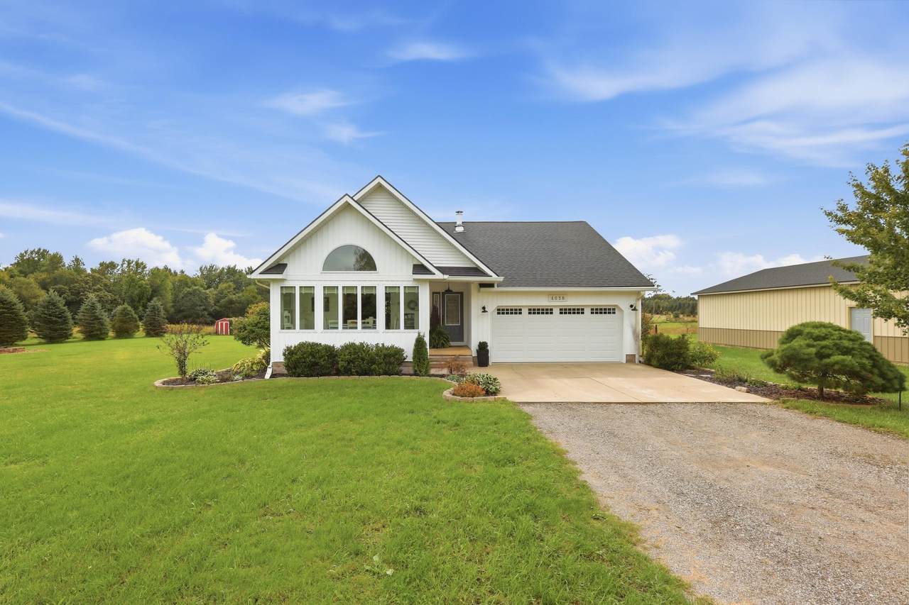 4038 Farrel Road - Photo 1