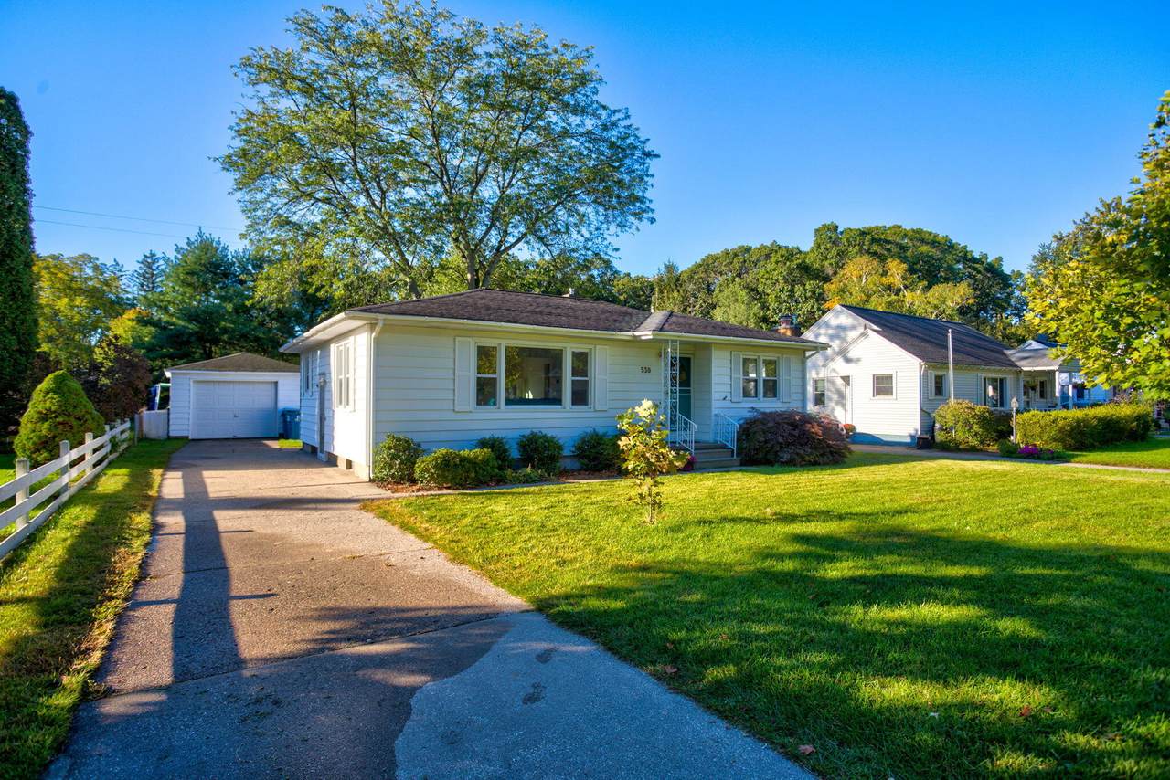 530 Fleser Court - Photo 1