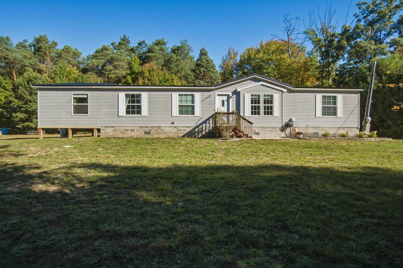 11575 Gordon Road - Photo 1
