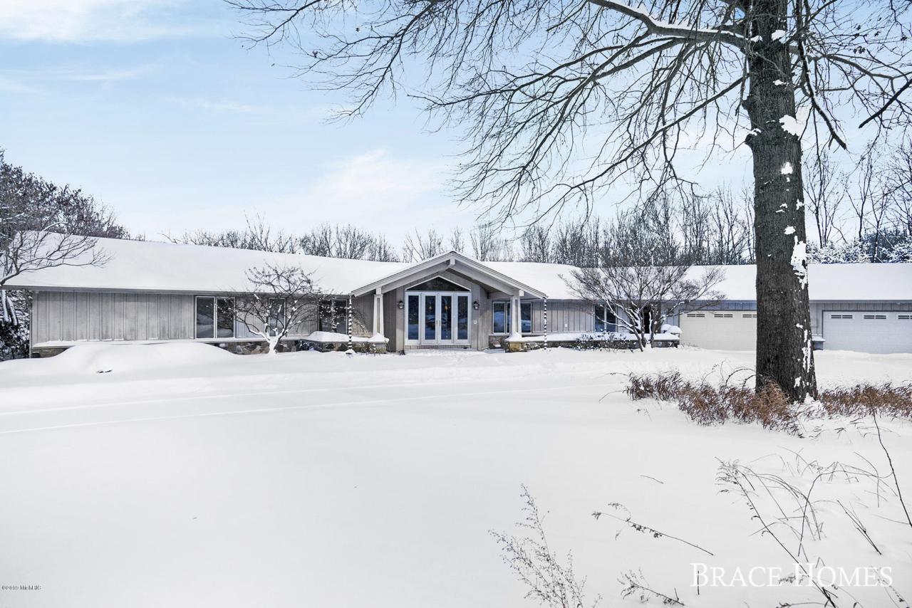 7100 Hidden Ridge Drive - Photo 1