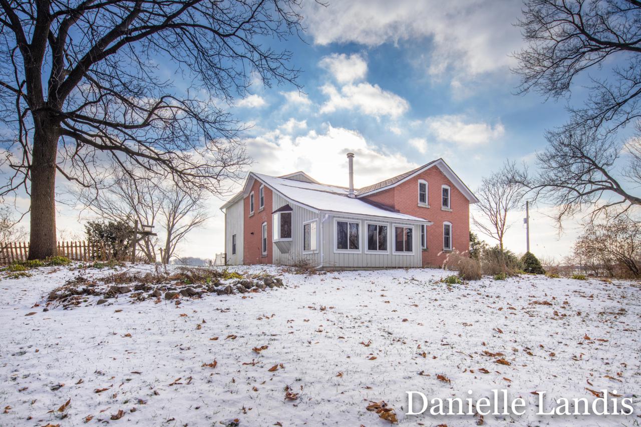 6355 Hickory Road - Photo 1