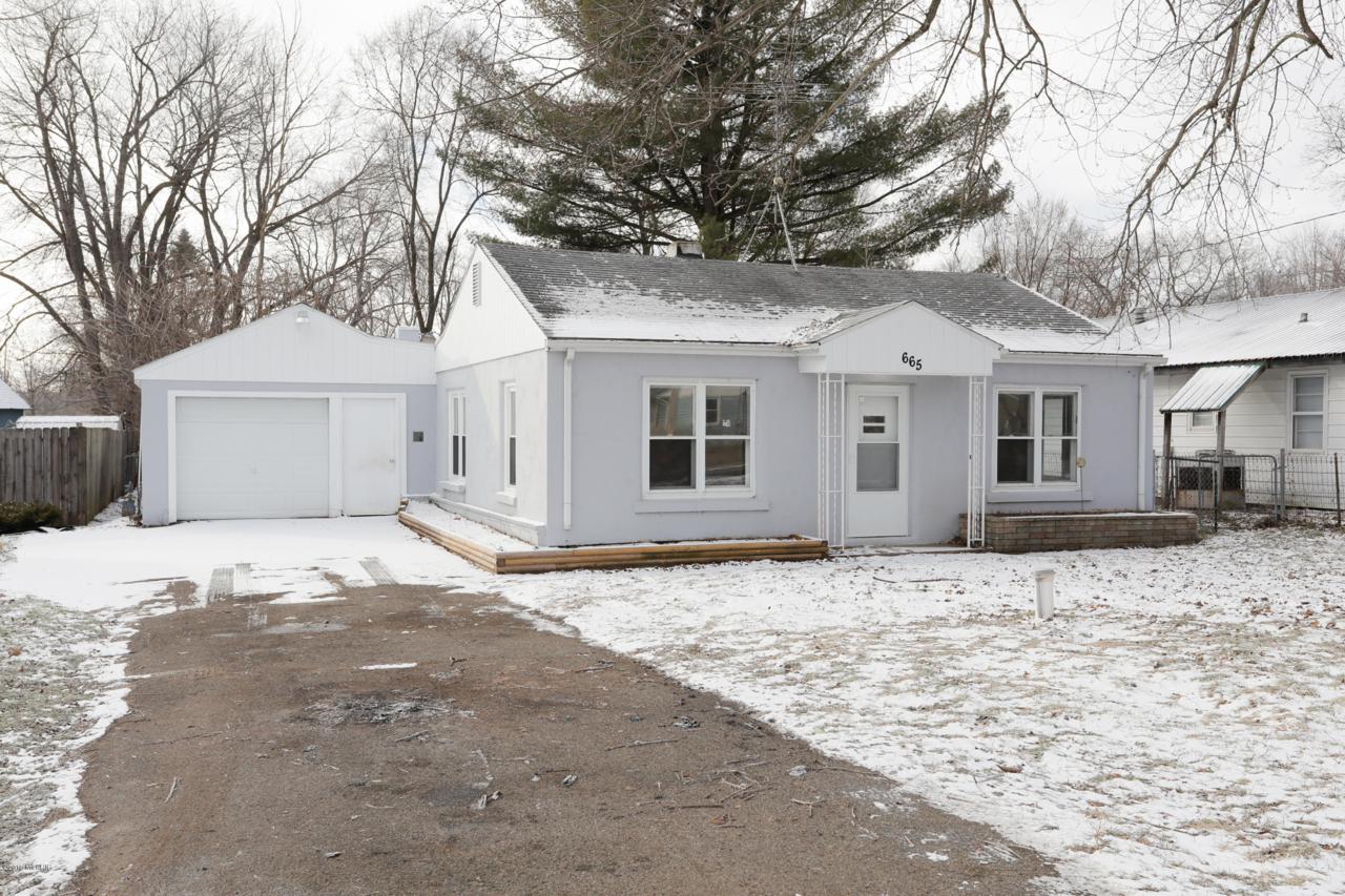 665 Bruce Avenue - Photo 1