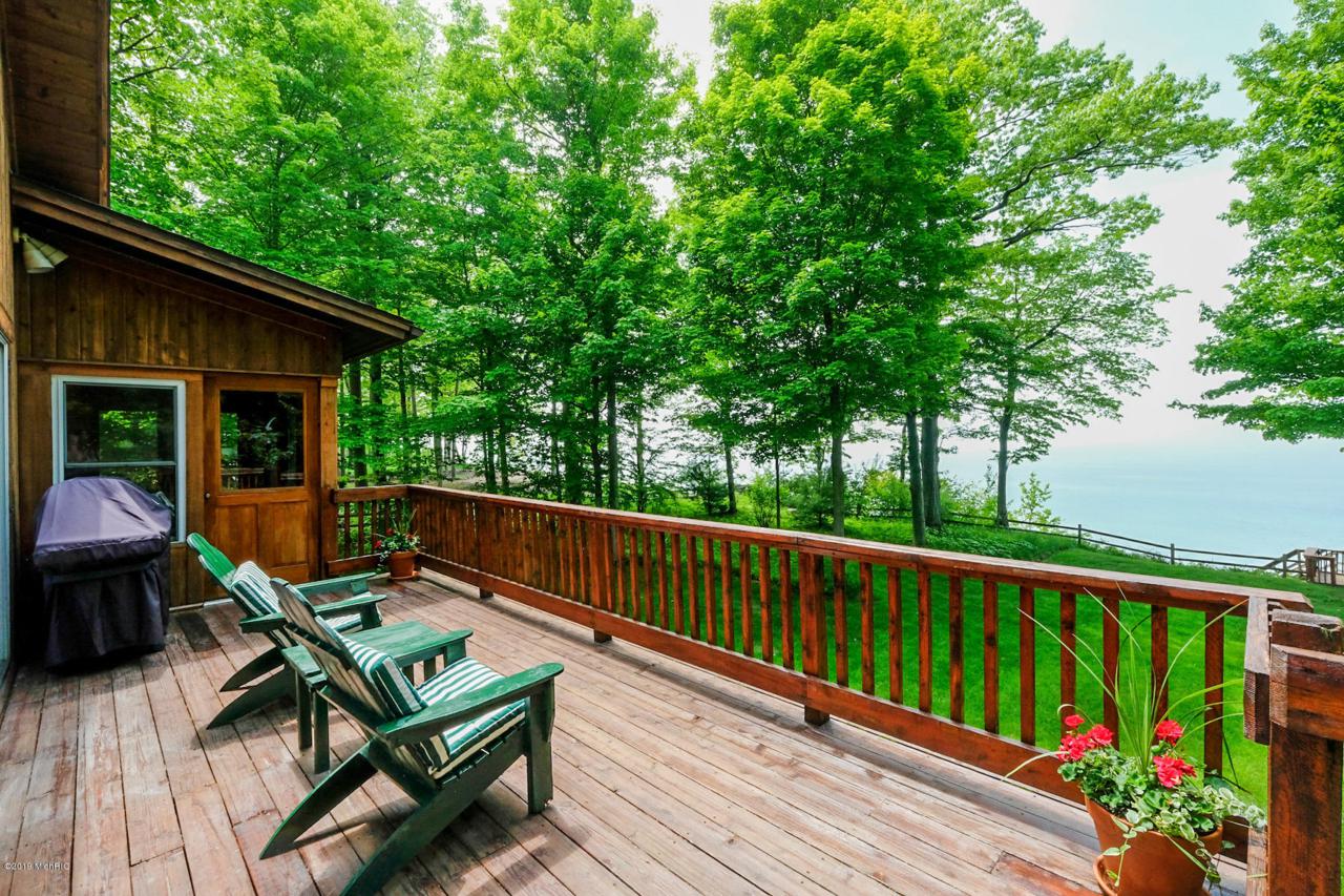 1096 Lake Michigan Drive - Photo 1