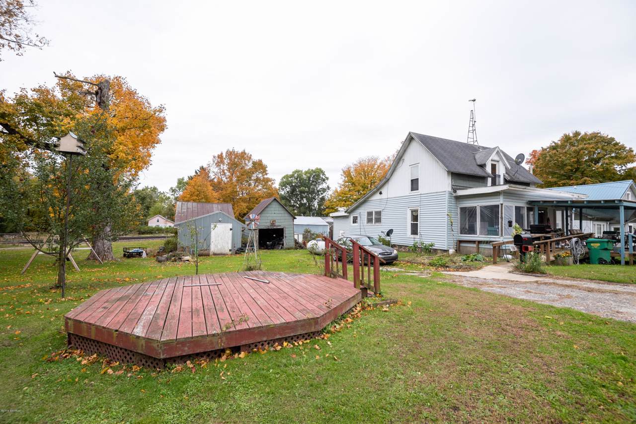 19099 Oak Street - Photo 1 19099 Oak Street - Photo 1