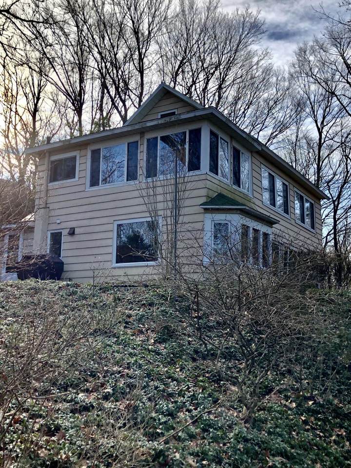 4513 Amphitheatre Street - Photo 1