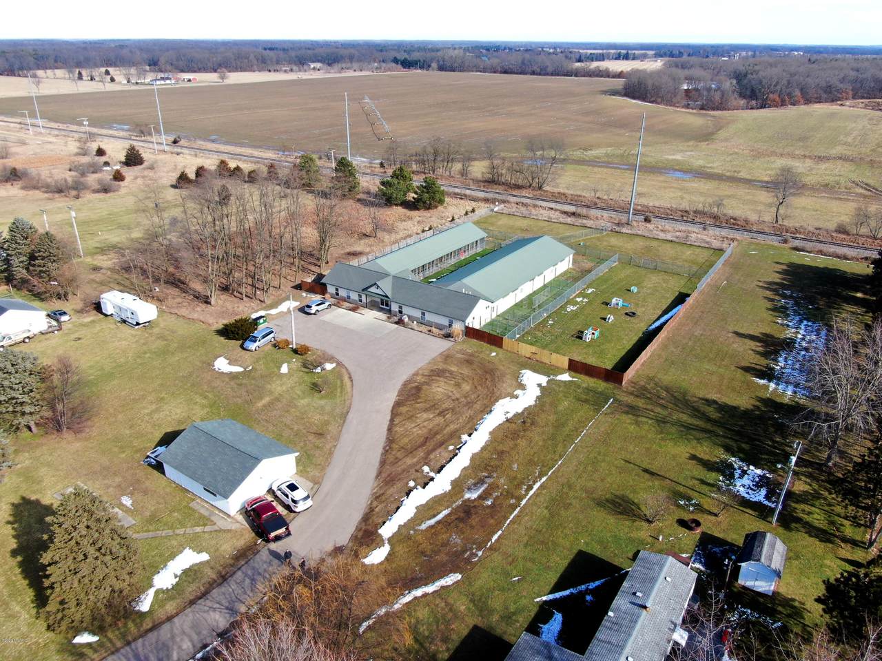 52295 Us-131 - Photo 1