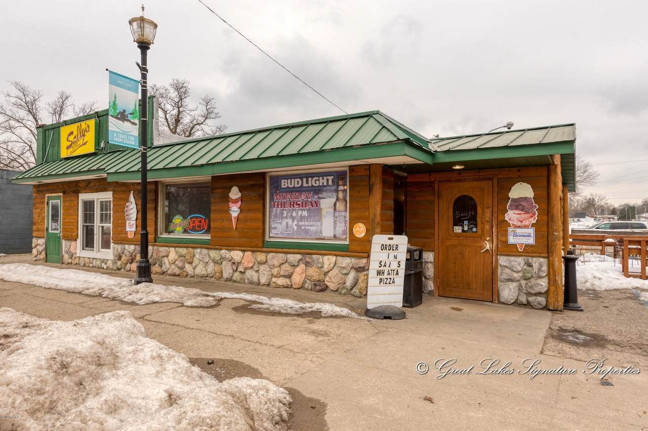 103 Charles Street - Photo 1