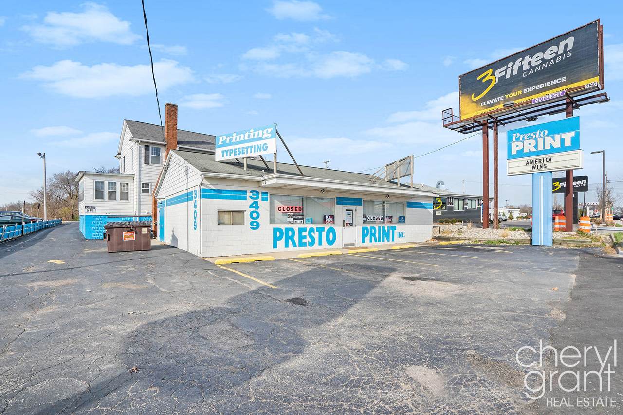 3409 Plainfield Avenue - Photo 1