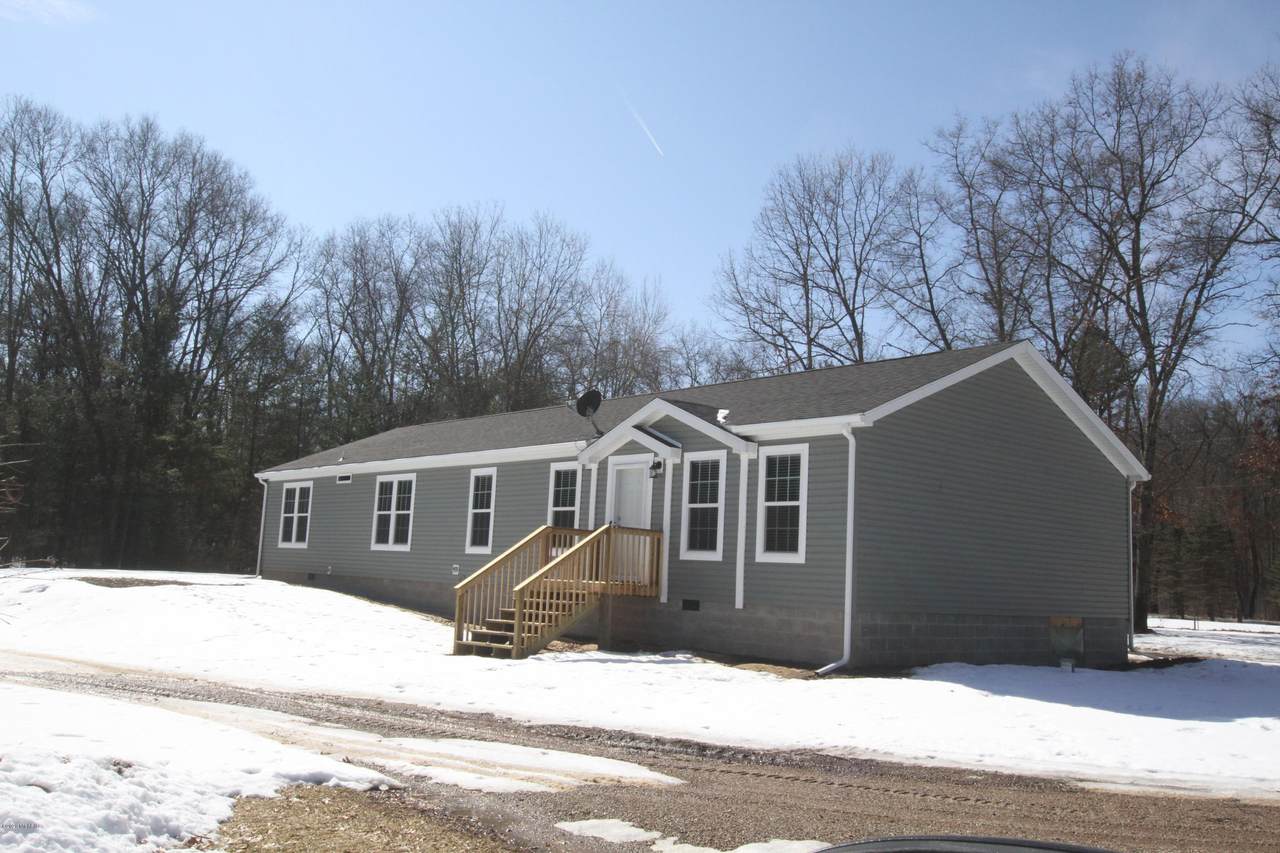 4964 Chestnut Avenue - Photo 1