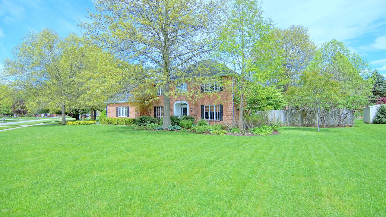 1543 Lupine Drive - Photo 1