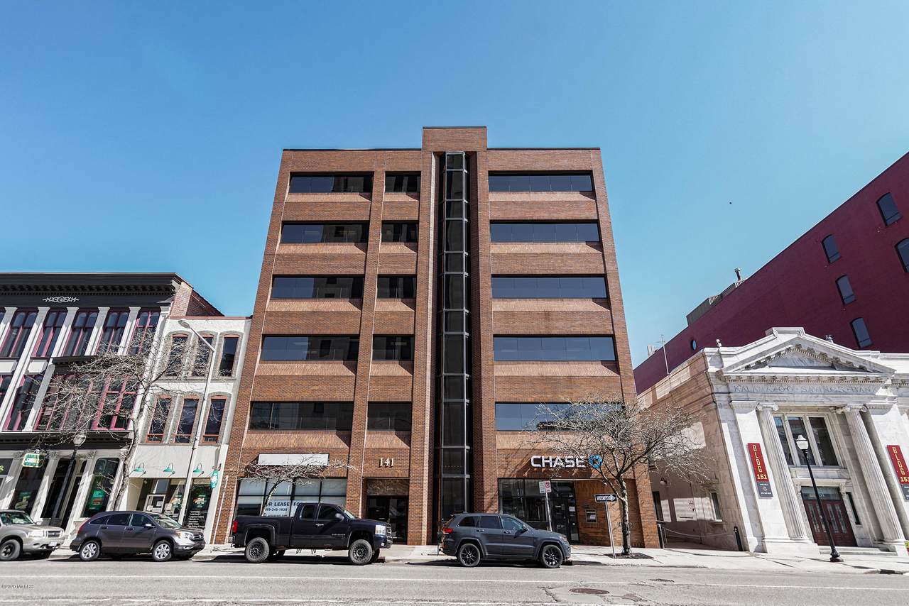 141 Michigan Avenue - Photo 1