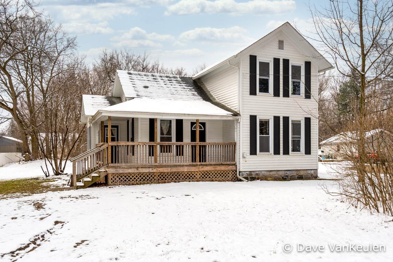 146 Summit Street - Photo 1