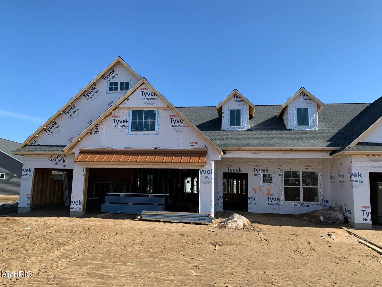 4715 West Wind Drive - Photo 1