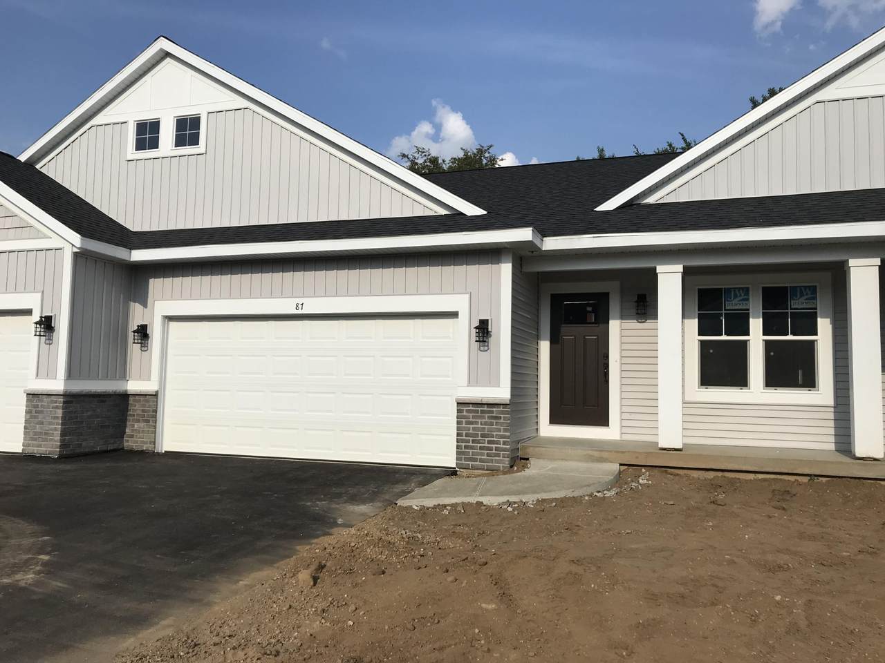 87 Hickory Valley Drive - Photo 1