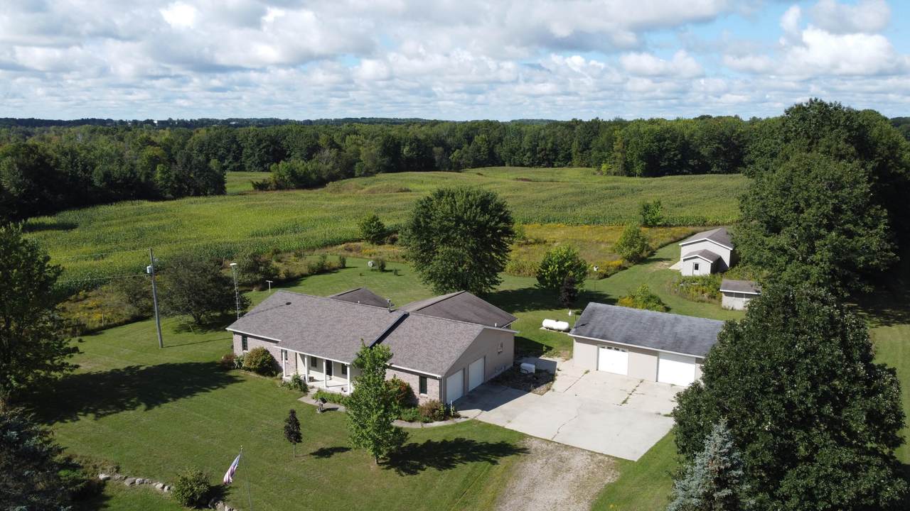 8260 Rolland Road - Photo 1