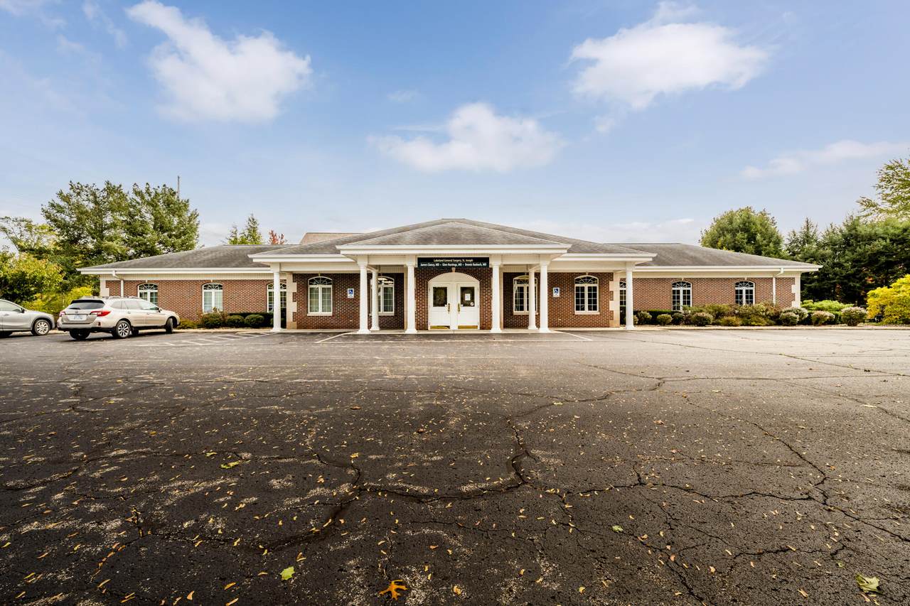 2990 Niles Road - Photo 1