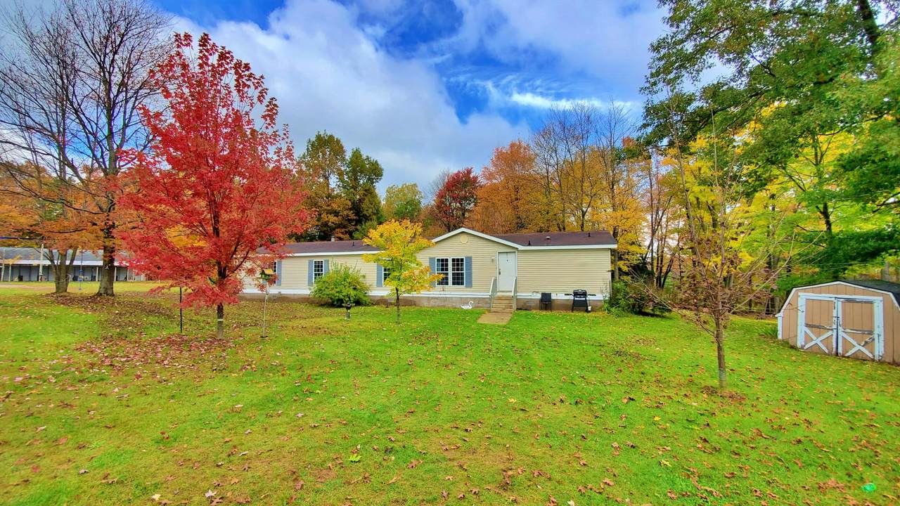 5407 200th Avenue - Photo 1