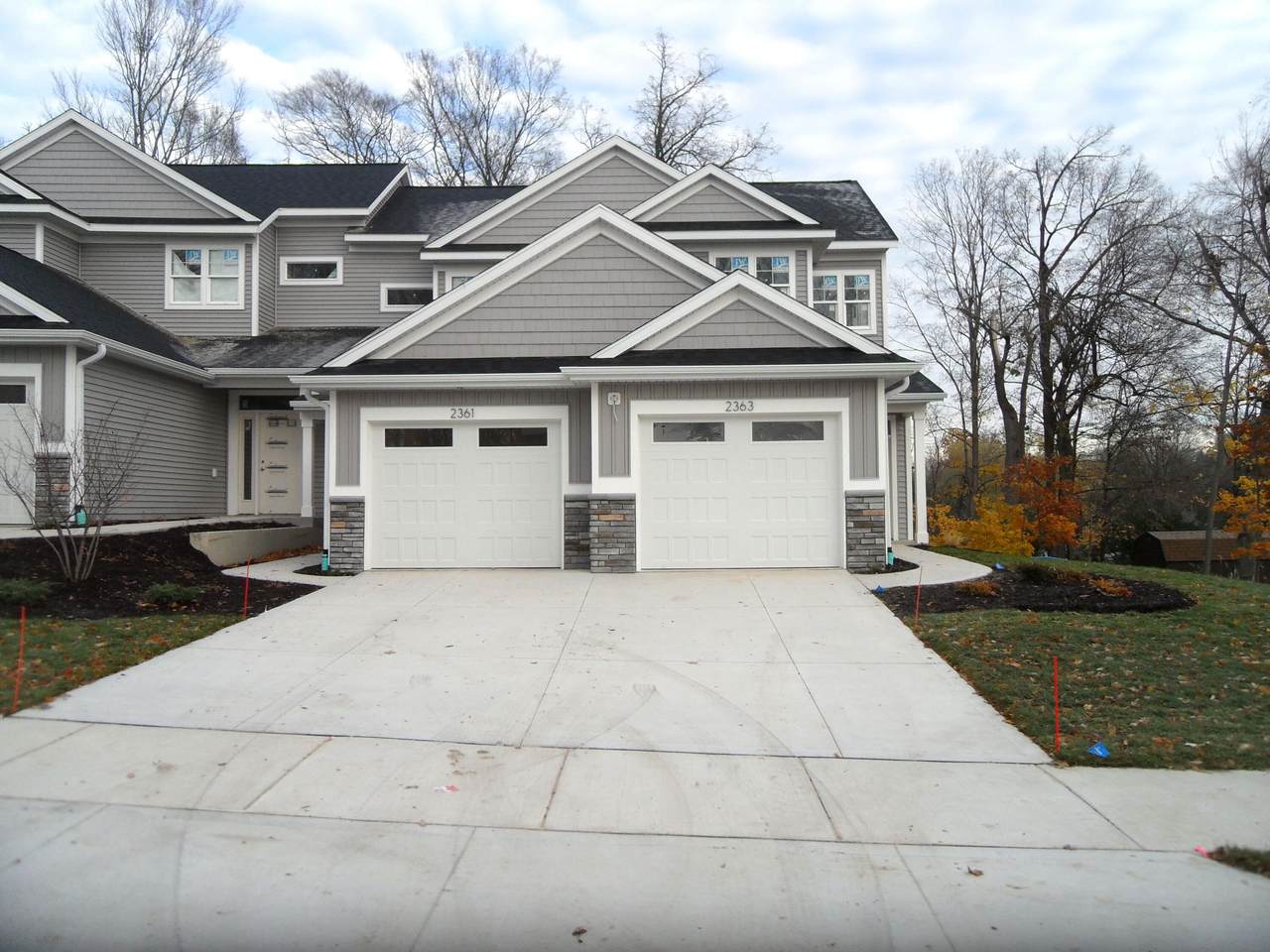 2357 Watertown Way - Photo 1