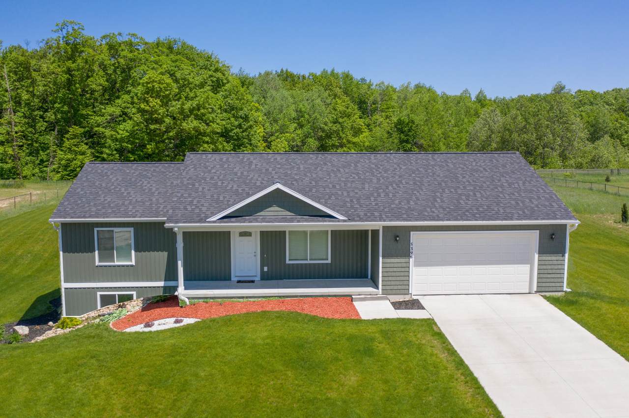 18168 Hunters Ridge Drive - Photo 1