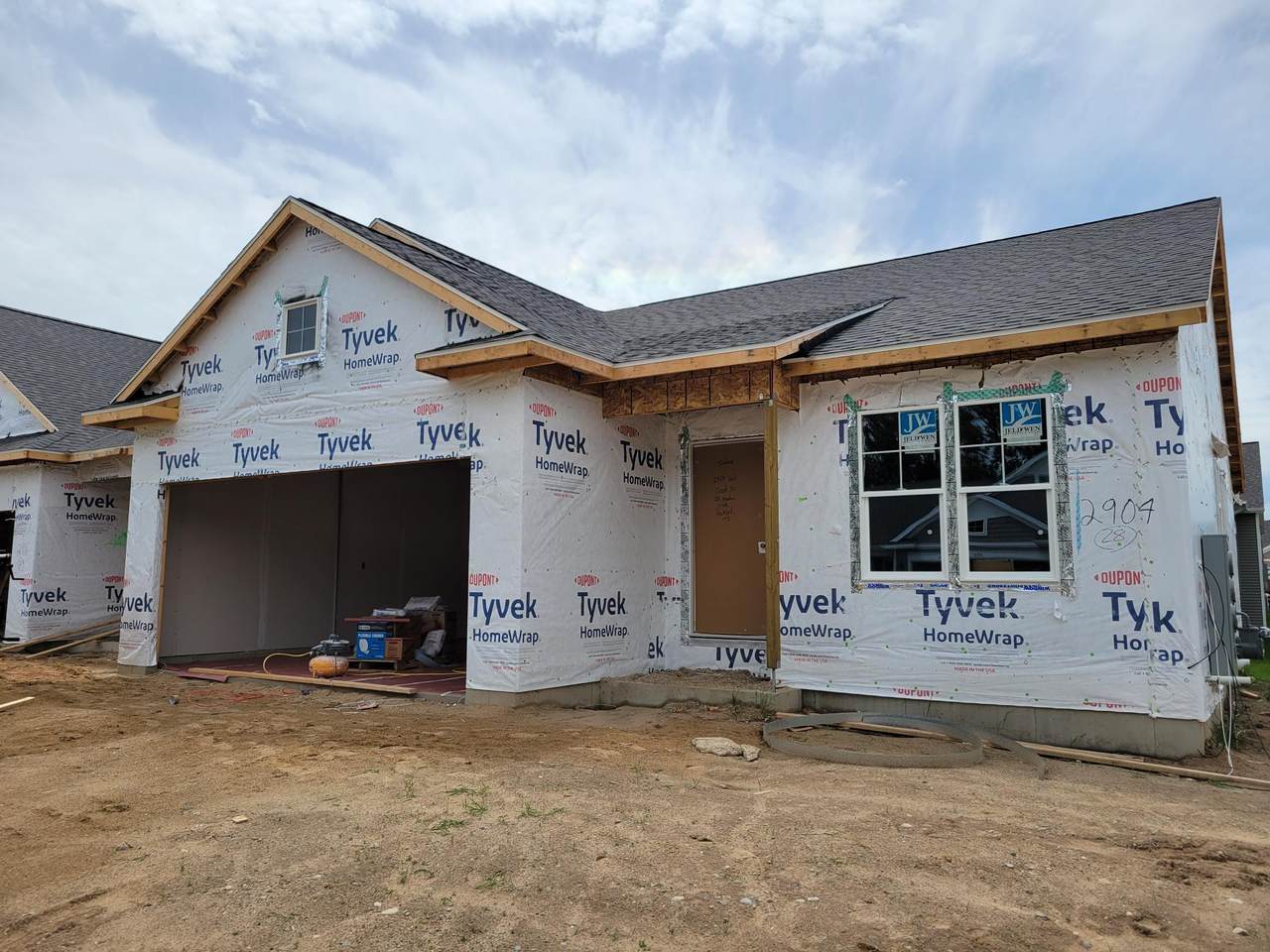 2904 Veld Creek Drive - Photo 1