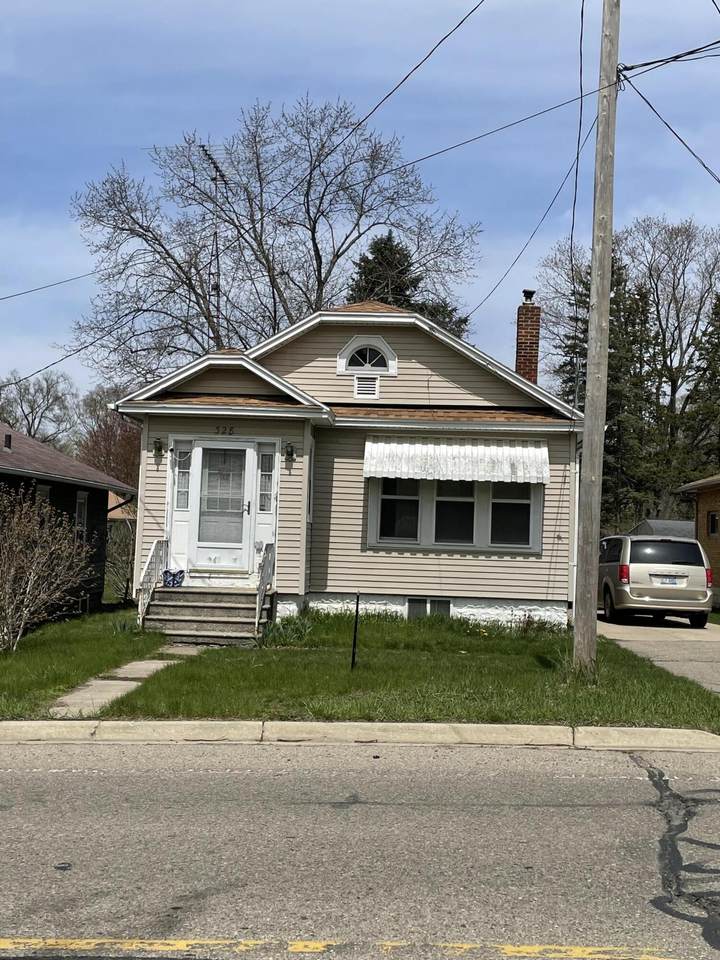 328 South Street - Photo 1