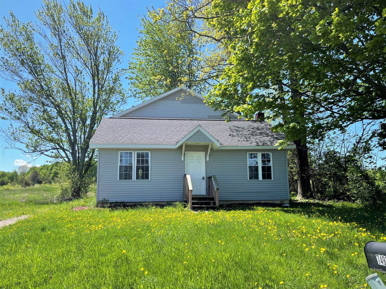 7493 Lawrence Highway - Photo 1