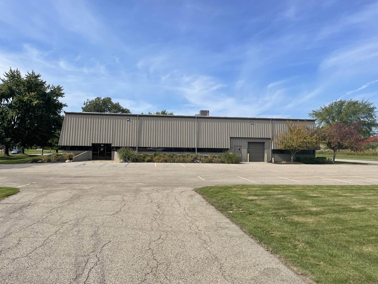 760 Waverly Road - Photo 1