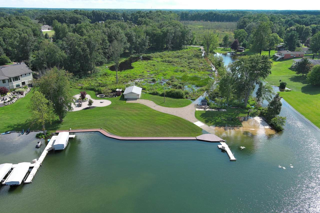 12284 Crowne Pointe Drive - Photo 1