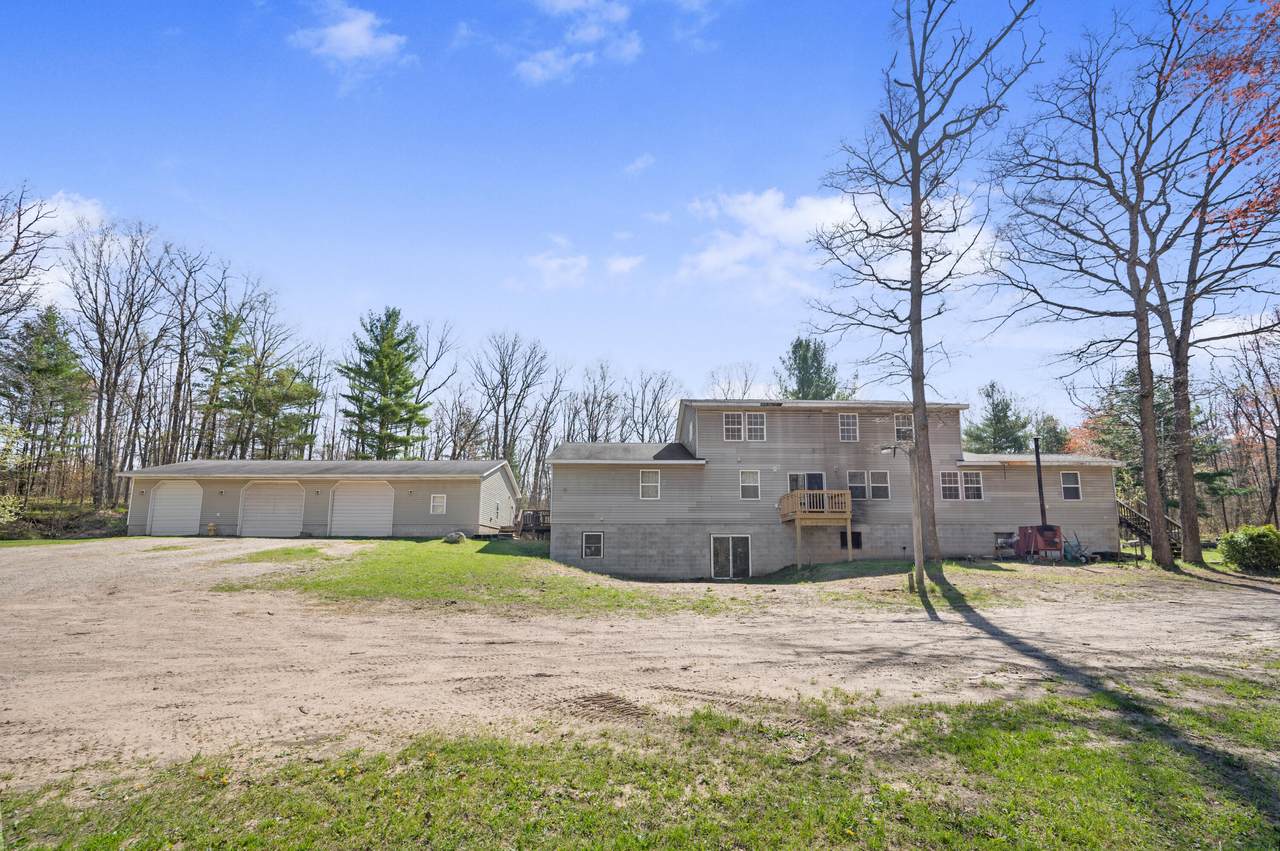 9078 Ferris Avenue - Photo 1