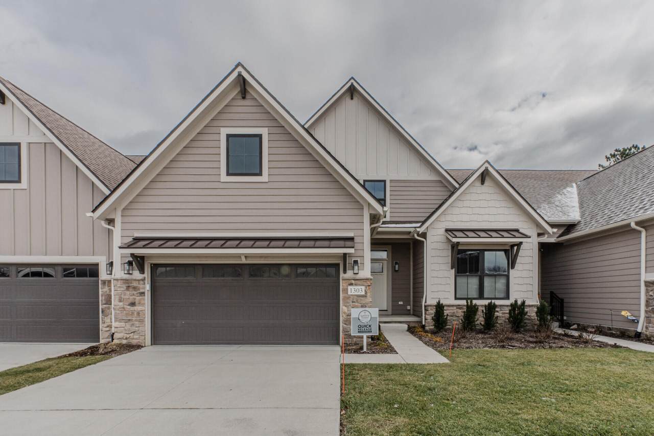 1303 Gallery Pointe Drive - Photo 1