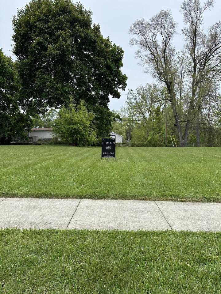 717 Pike Street - Photo 1