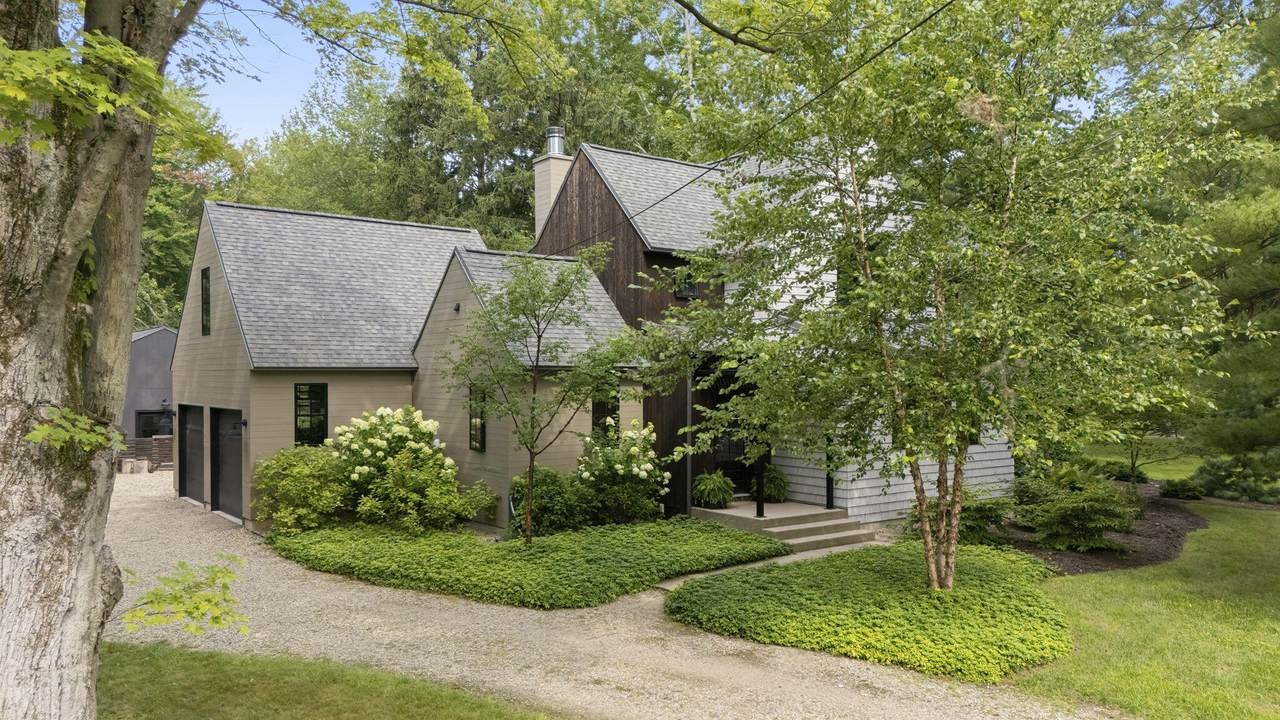 9435 Community Hall Road - Photo 1