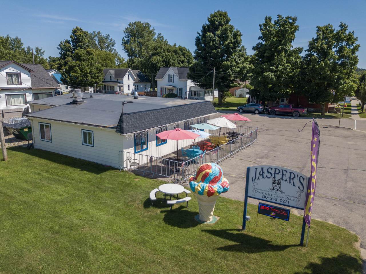 6400 Detroit Street - Photo 1