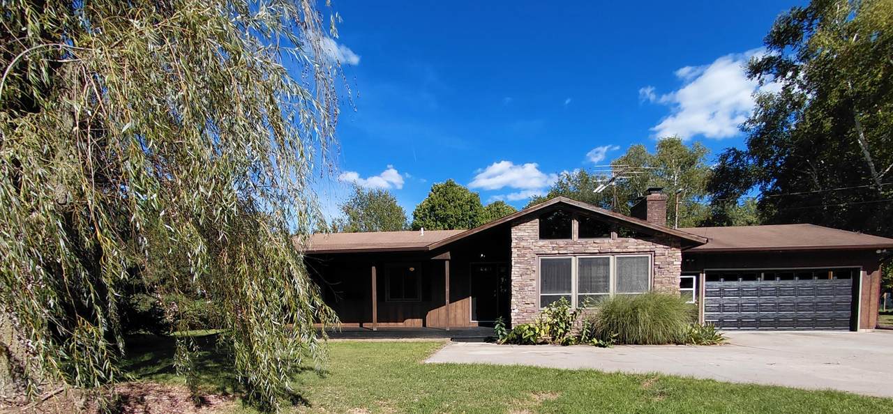 31715 30th Street - Photo 1