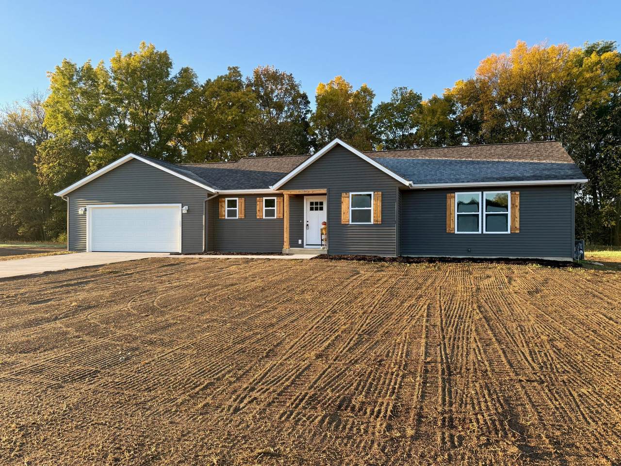 3216 Signal Point Drive - Photo 1