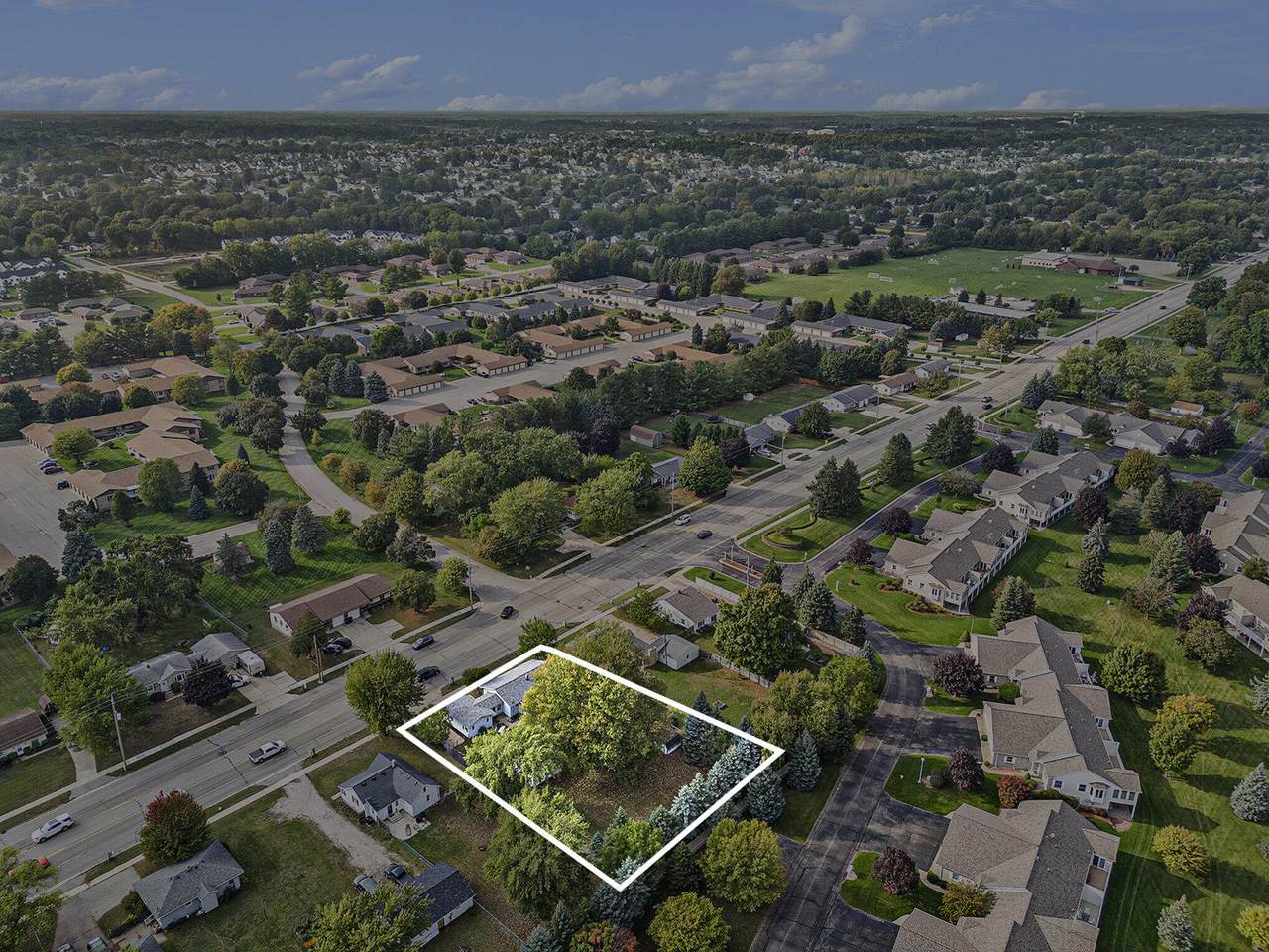 6724 28th Avenue - Photo 1