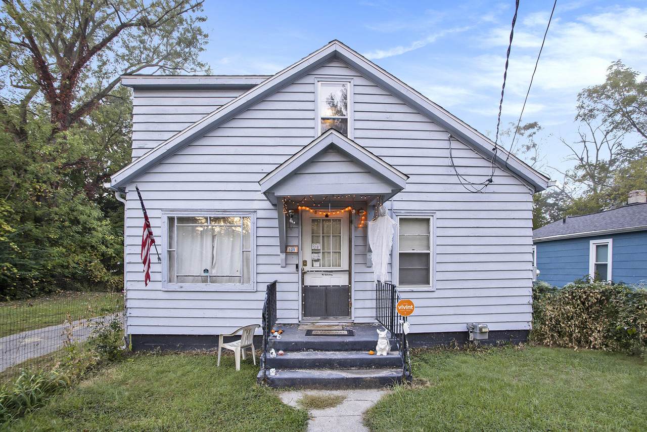 535 Washburn Avenue - Photo 1