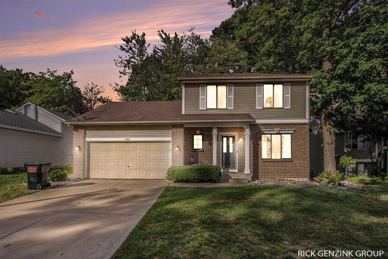 4709 Summer Creek Lane - Photo 1