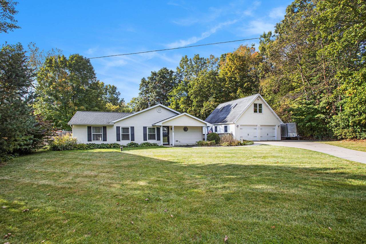 9438 H Avenue - Photo 1