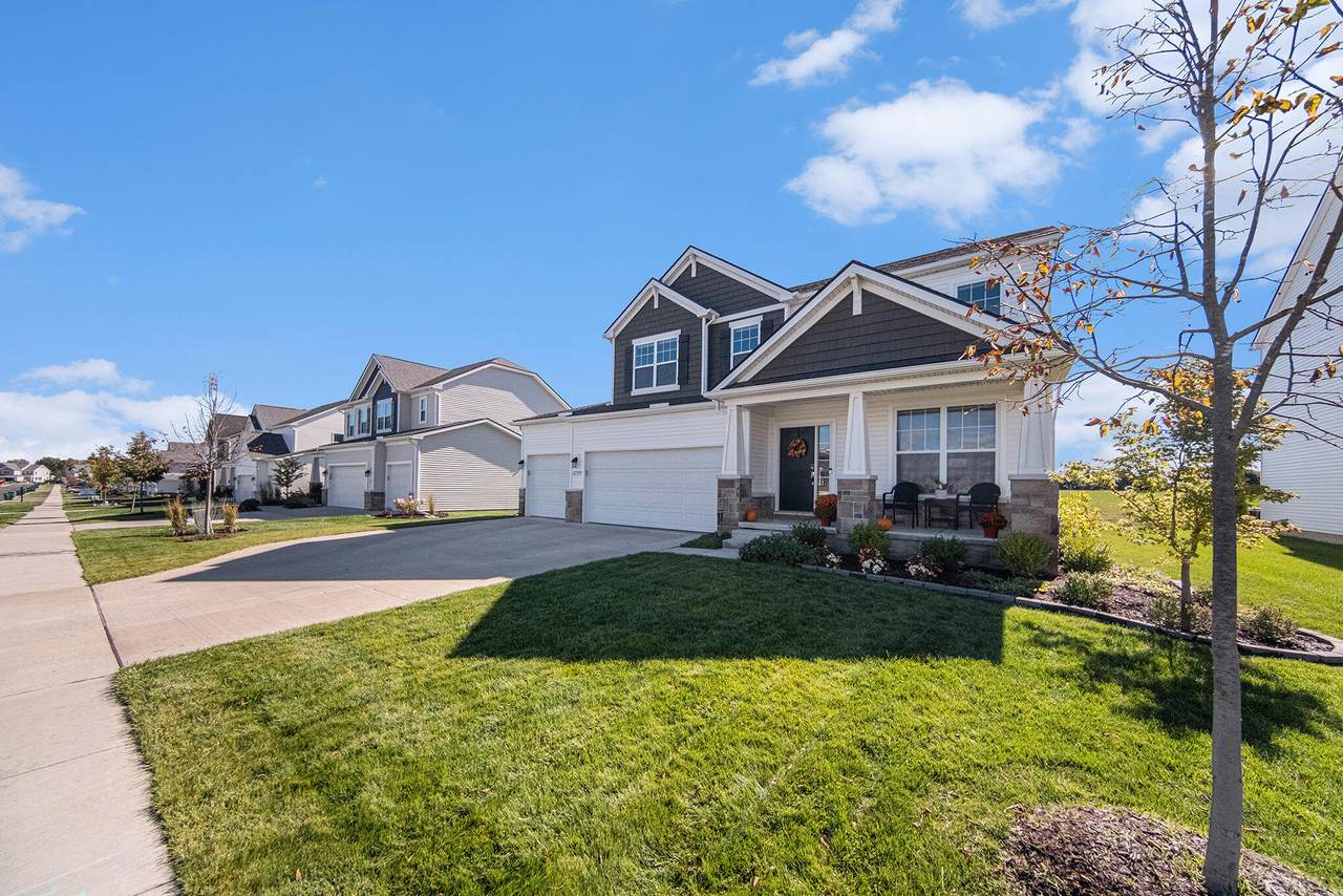 2739 Salt Springs Drive - Photo 1