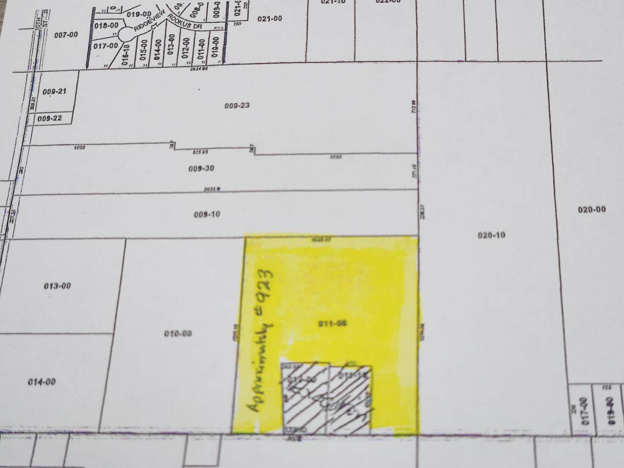 923 132nd Avenue - Photo 1